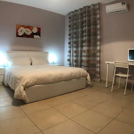 Casa Serena Catania Eksteriør billede