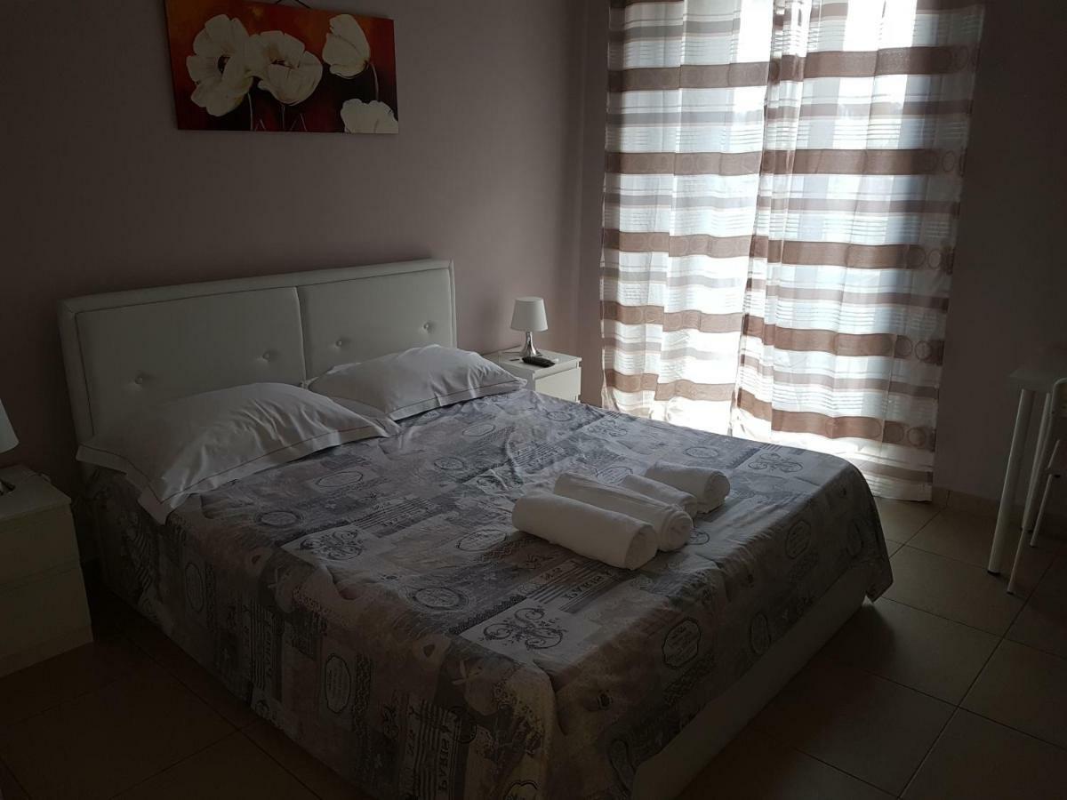 Casa Serena Catania Eksteriør billede